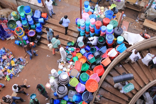 Jide Odukoya, A Day in Marché Central, Yaoundé, 2012