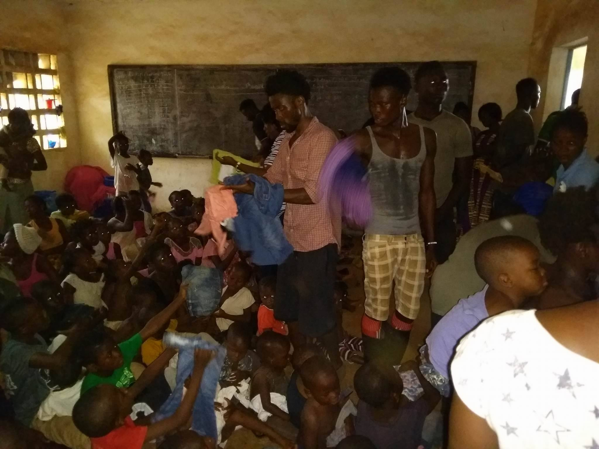 Photo: Kaningo school community, Sierra Leone by Ibrahim Marrah