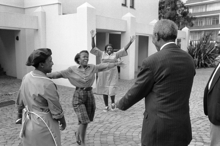 ‘First Encounter,’ Johannesburg, 1994. Photo © George Hallett