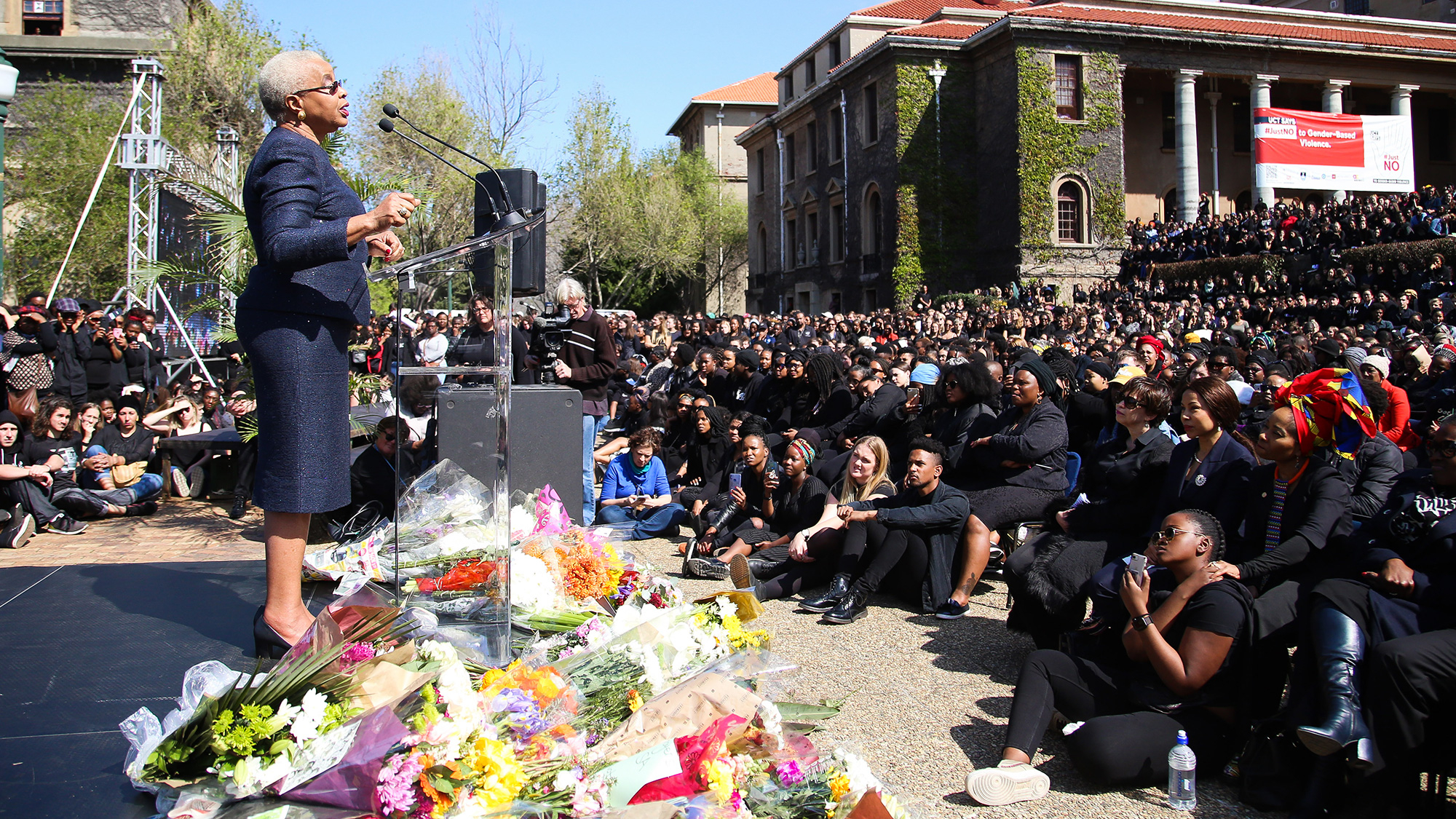 Graça Machel addressing students at UCT