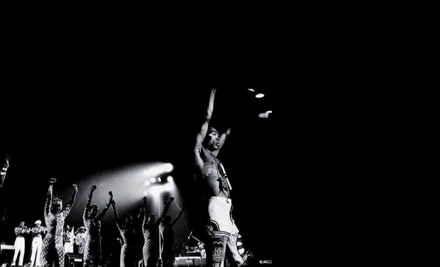 Images: by Anton Corbijn, ZAM Volume 14, 4th issue. Caption: Fela et concert, Paris, 1981 © Anton Corbijn 